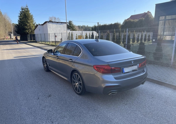 BMW Seria 5 cena 149900 przebieg: 119000, rok produkcji 2017 z Kielce małe 667